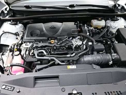 Used 2022 Toyota Camry LE FWD image 27