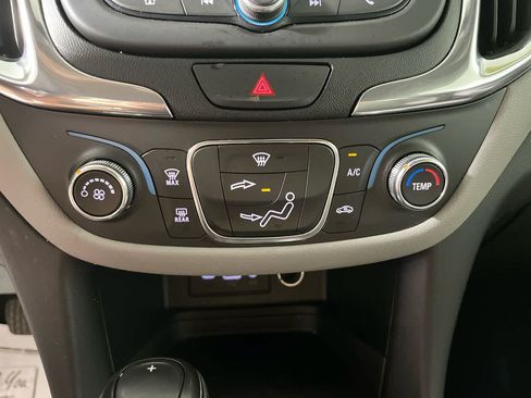 Used 2021 Chevrolet Equinox LS AWD/4WD image 21
