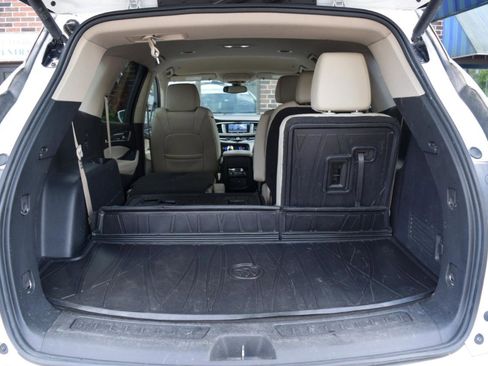 Used 2020 Buick Enclave Essence w/ Trailering Package, 5000 lbs. FWD image 39