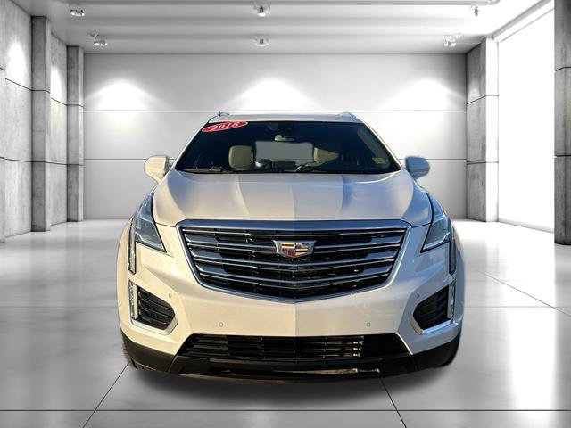 Used 2018 Cadillac XT5 Premium Luxury w/ Driver Assist Package AWD/4WD image 3