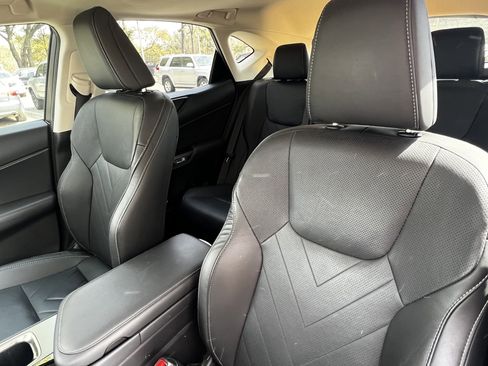 Used 2023 Lexus NX 350h AWD image 17