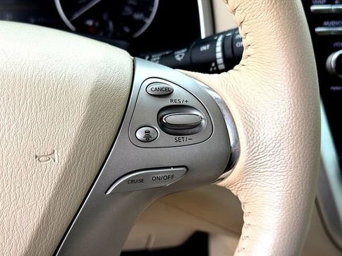 Used 2017 Nissan Murano Platinum w/ Platinum Technology Package image 12