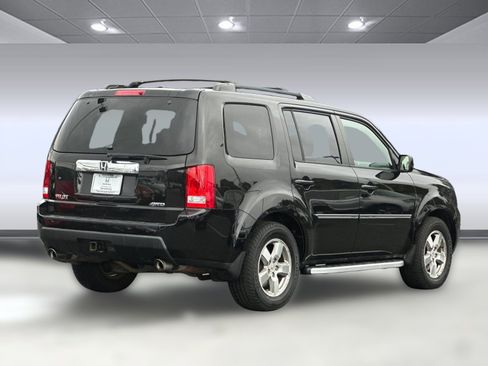 Used 2010 Honda Pilot EX-L image 8