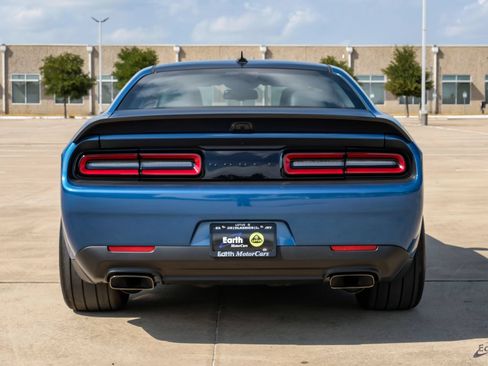 Used 2023 Dodge Challenger SRT Hellcat Redeye RWD image 11