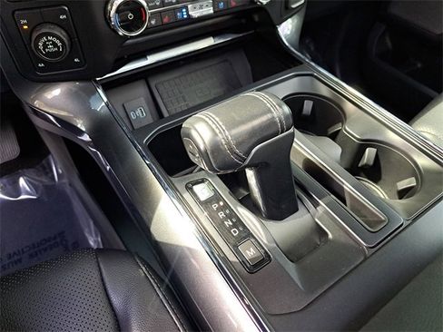 Used 2022 Ford F150 Lariat w/ Equipment Group 502A High image 21