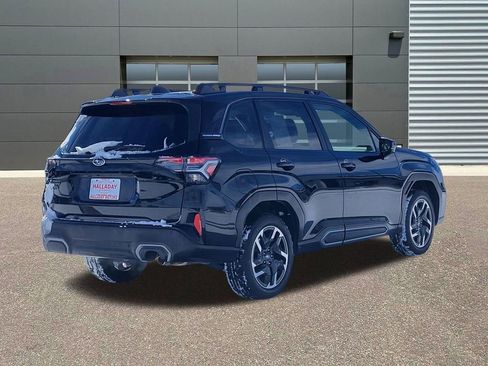Used 2025 Subaru Forester Limited w/ Popular Package #1 AWD/4WD image 3