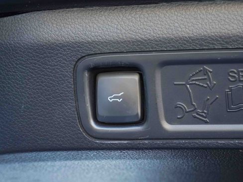 Used 2020 Ford Expedition Max Platinum image 40