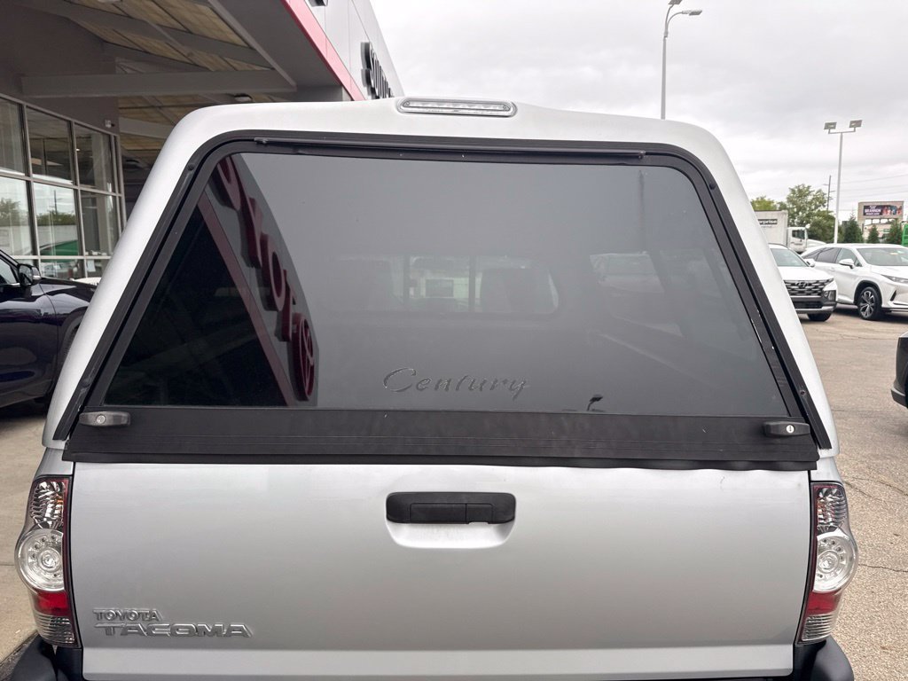 Used 2011 Toyota Tacoma 2WD Regular Cab image 4