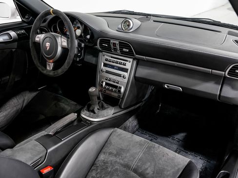 Used 2008 Porsche 911 GT3 RS RWD image 29