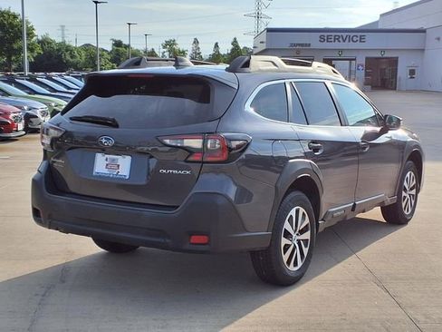 Certified 2024 Subaru Outback Premium AWD/4WD image 4