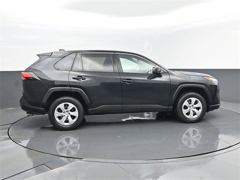 Used 2024 Toyota RAV4 LE image 4