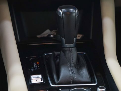 Used 2018 MAZDA MAZDA6 Sport FWD image 17