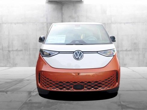 New 2025 Volkswagen ID. Buzz Pro S Plus image 4