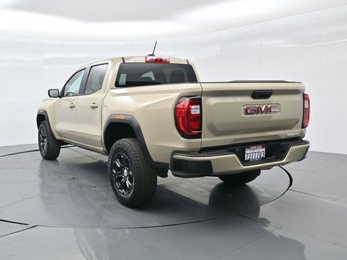 Used 2023 GMC Canyon Elevation image 8