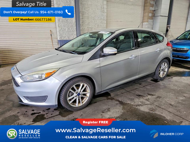Used 2017 Ford Focus SE FWD image 1