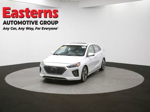Used 2022 Hyundai Ioniq Limited image 55