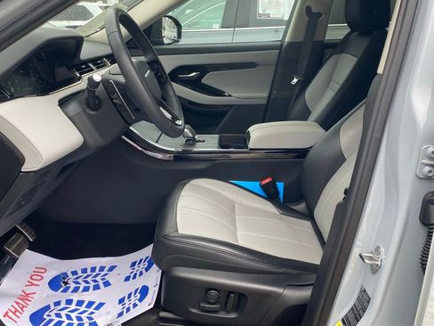 Used 2024 Land Rover Range Rover Evoque Dynamic SE image 6