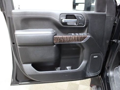 Certified 2022 GMC Sierra 3500 Denali image 19