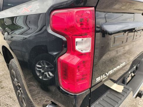 Used 2023 Chevrolet Silverado 1500 LT image 7