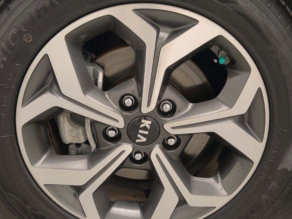 Used 2019 Kia Forte LXS FWD image 31