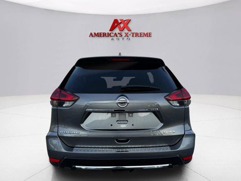 Used 2020 Nissan Rogue S w/ Special Edition Package image 4