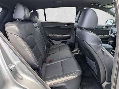 Used 2020 Kia Sportage S FWD image 18