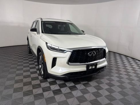 Used 2023 INFINITI QX60 Luxe w/ Cargo Package AWD/4WD image 10