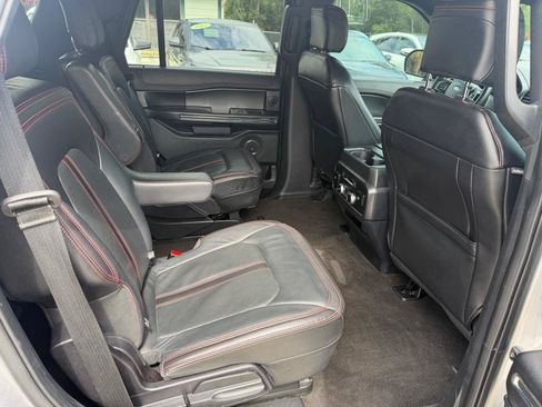 Used 2020 Ford Expedition Limited w/ Equipment Group 303A RWD image 11
