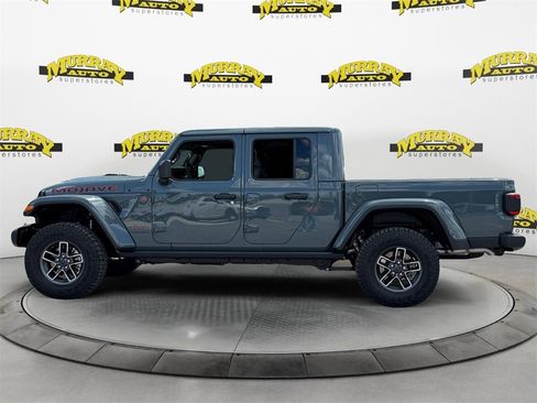 New 2025 Jeep Gladiator Mojave w/ Convenience Group image 2