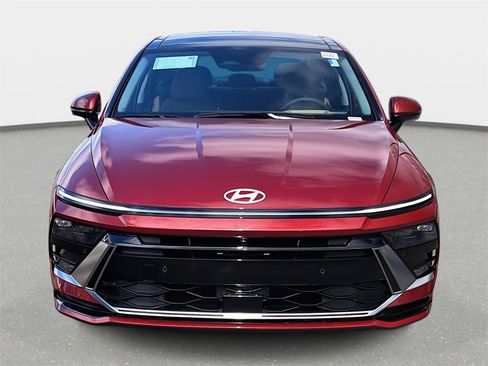 New 2025 Hyundai Sonata Limited image 2