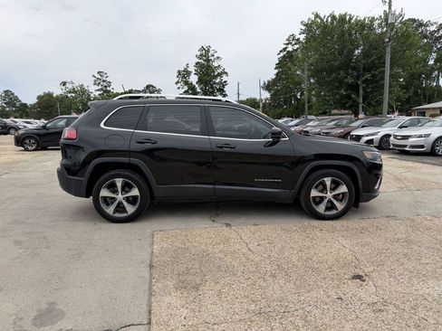 Used 2020 Jeep Cherokee Limited FWD image 4