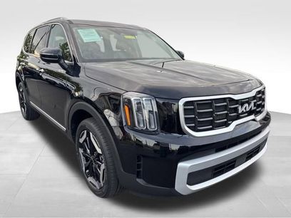 Certified 2025 Kia Telluride S