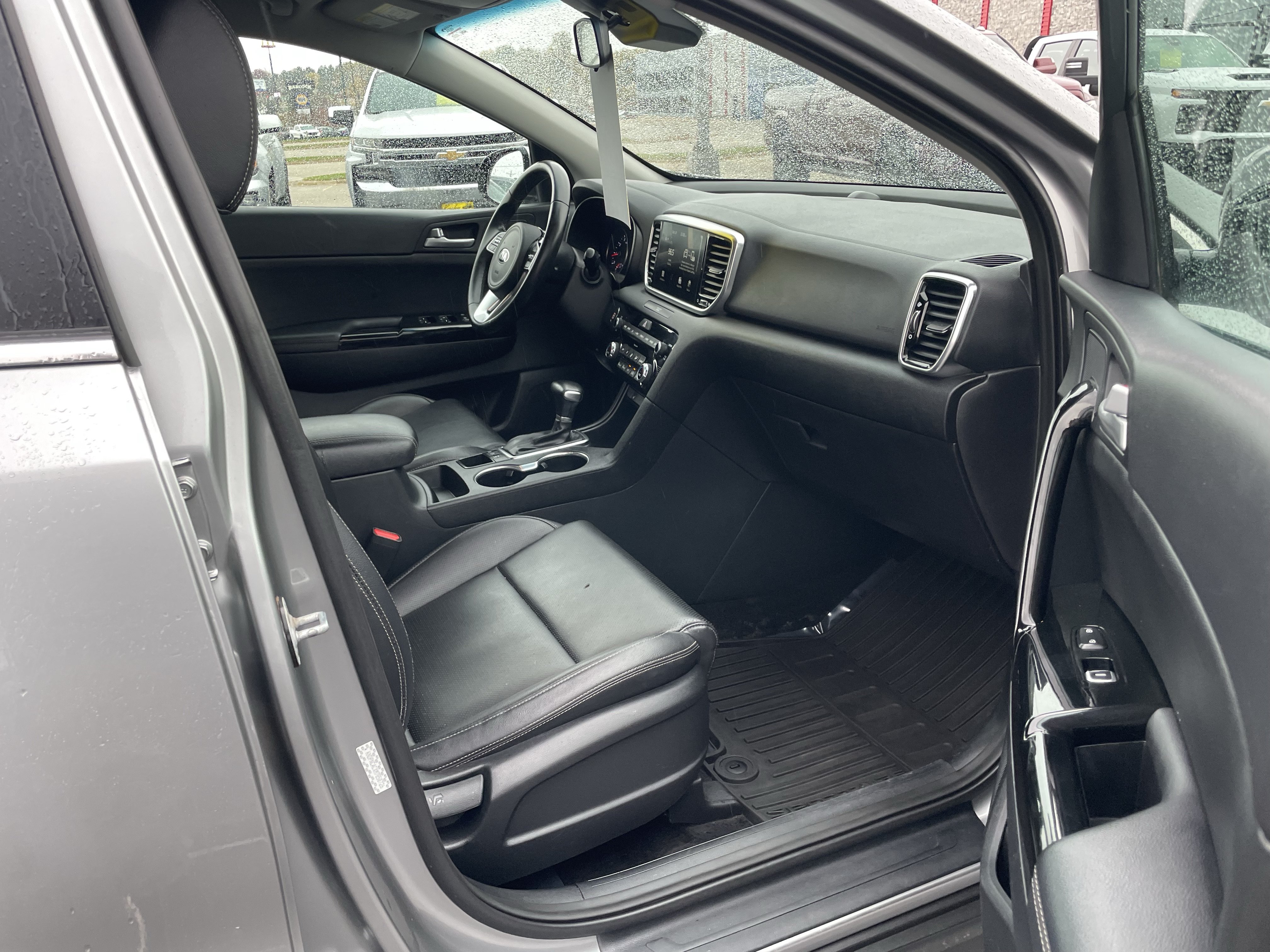 Used 2021 Kia Sportage EX AWD/4WD image 29