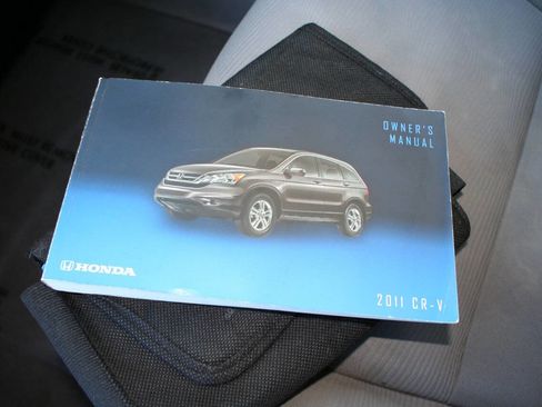 Used 2011 Honda CR-V LX image 19