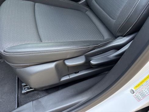 Used 2025 Buick Encore GX Preferred image 17