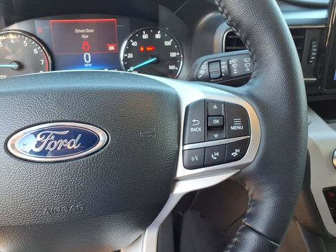 Certified 2023 Ford Explorer XLT w/ Equipment Group 202A image 17