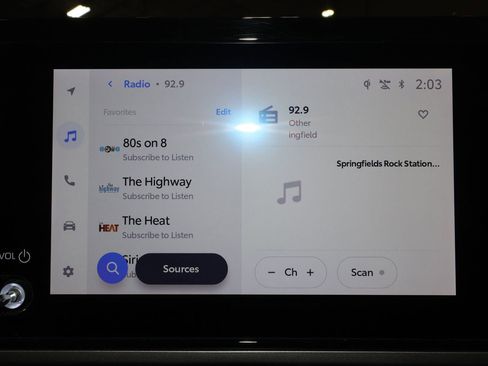 Used 2025 Toyota Camry LE image 12