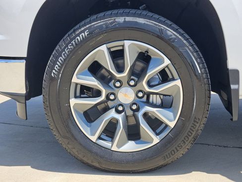 New 2026 Chevrolet Silverado 1500 LT w/ Texas Edition Plus AWD/4WD image 13