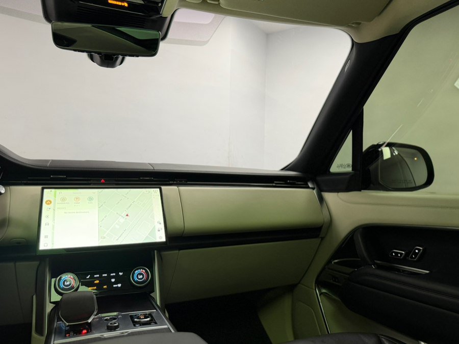 Used 2023 Land Rover Range Rover SE AWD/4WD image 56