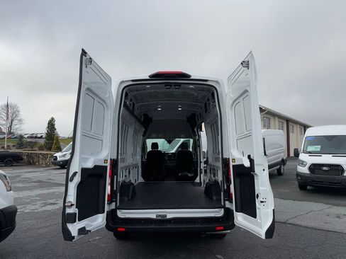 Used 2025 Ford Transit 250 148 High Roof image 26