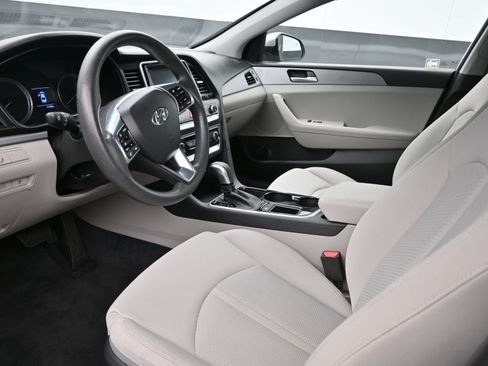 Used 2018 Hyundai Sonata ECO image 10