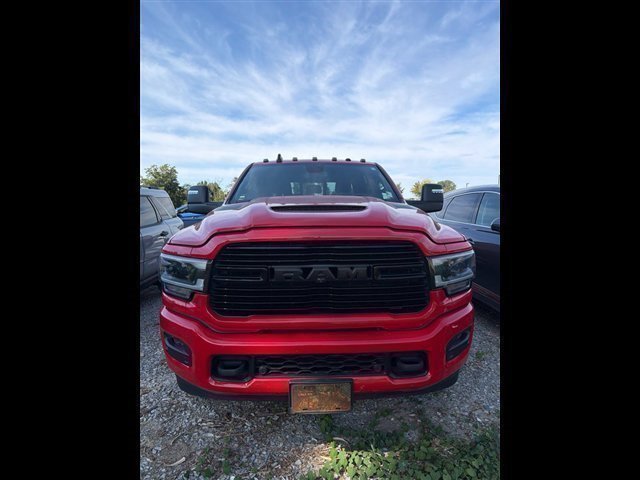 Used 2024 RAM 2500 Laramie w/ Night Edition AWD/4WD image 2