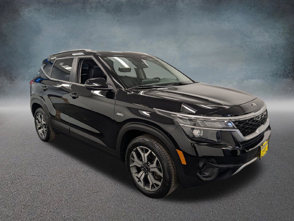 Certified 2021 Kia Seltos EX AWD/4WD image 3