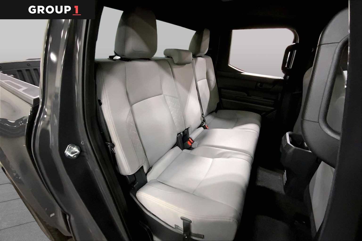 Certified 2025 Toyota Tacoma SR5 AWD/4WD image 20