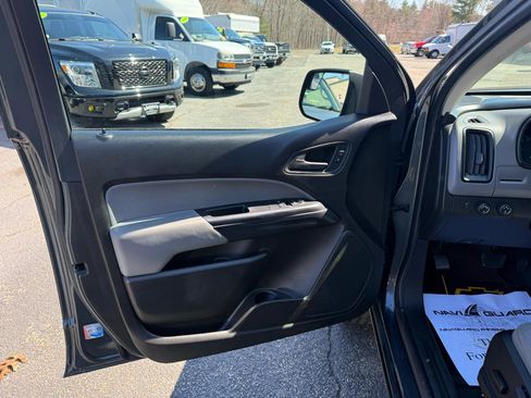 Used 2015 Chevrolet Colorado W/T w/ WT Convenience Package image 25