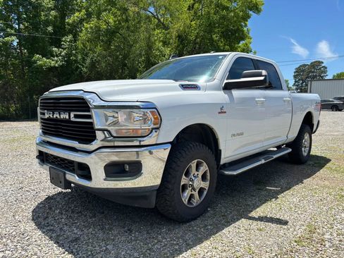 Used 2021 RAM 2500 Big Horn w/ Level 1 Equipment Group AWD/4WD image 3