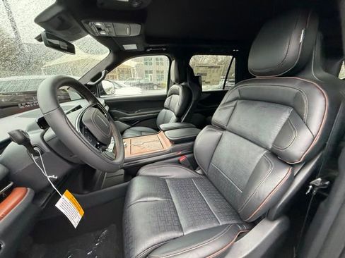 New 2025 Lincoln Navigator L Black Label image 14