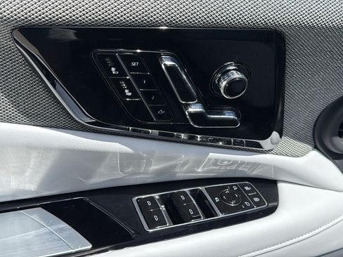 New 2025 Cadillac Optiq Sport 1 w/ LPO, Floor Liner Package AWD/4WD image 11