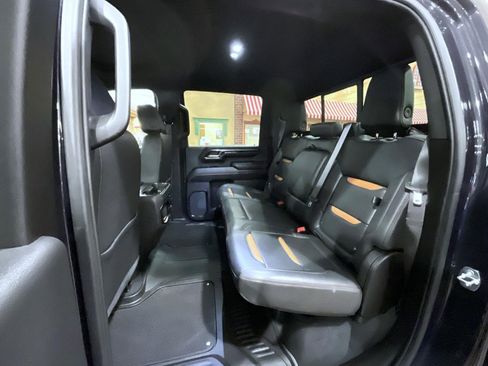 Used 2024 GMC Sierra 2500 AT4 w/ Technology Package image 19