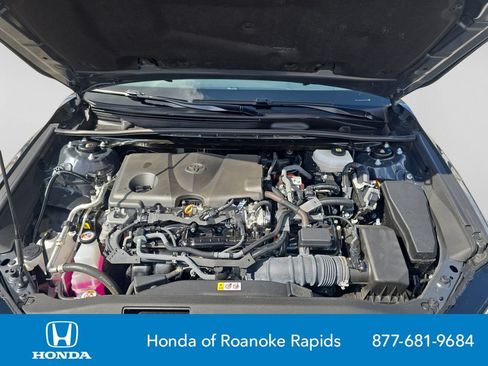 Used 2025 Toyota Camry XSE FWD image 20